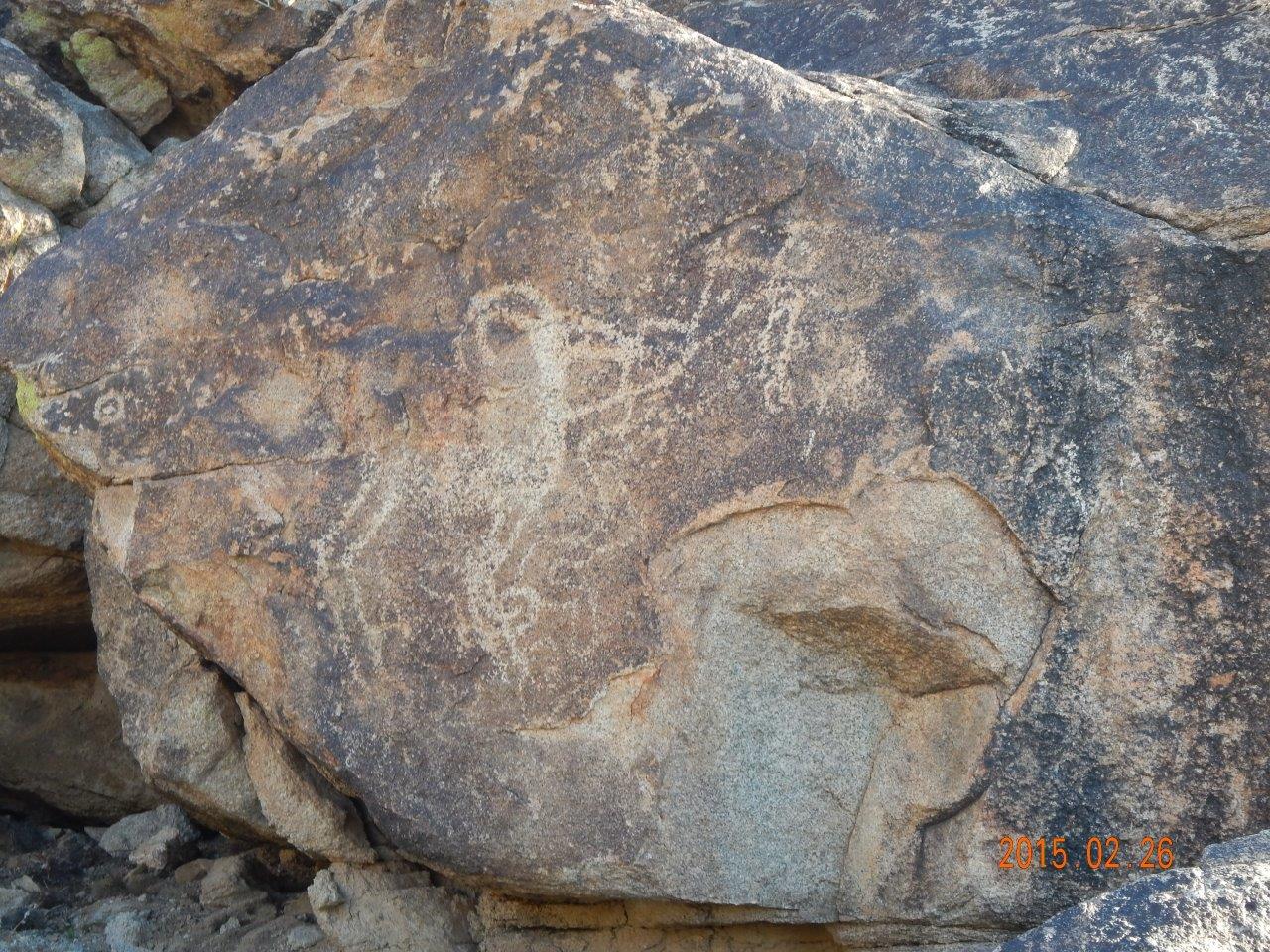 Pictographs on rocks at Telegraph Pass